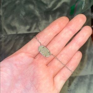 Kendra Scott necklace